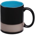 Кружка-хамелеон On Display, матовая, черная с голубым c печатью логотипа 10657